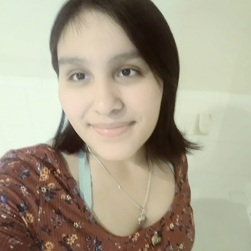 Meet your Posher, Jenni